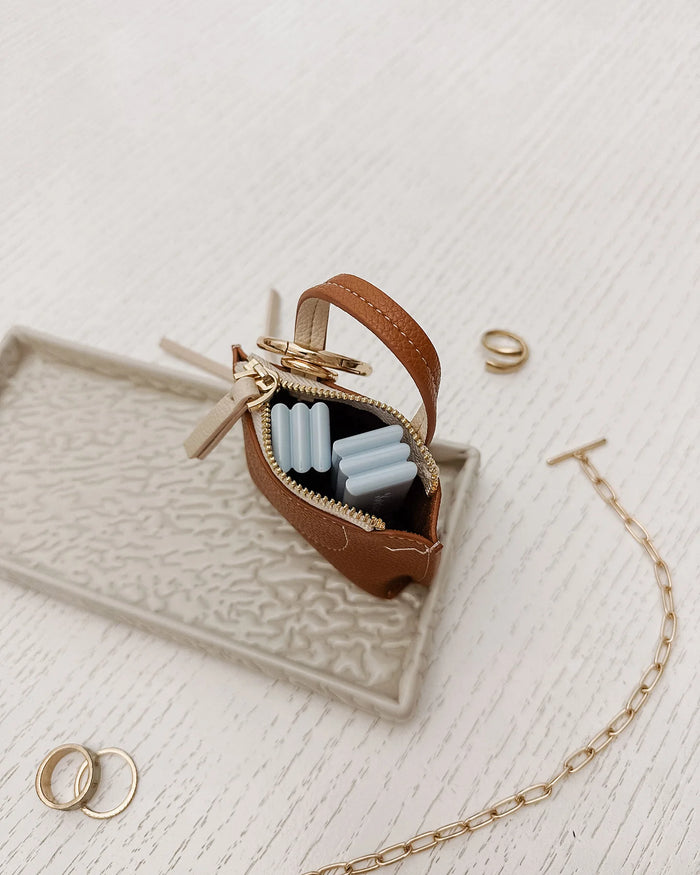 Load image into Gallery viewer, LOUENHIDE GINA BAG CHARM - TAN