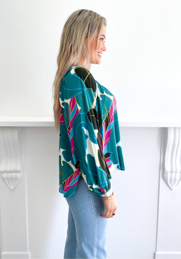 Load image into Gallery viewer, MIM BLOUSE - GREEN LEAF PRINT