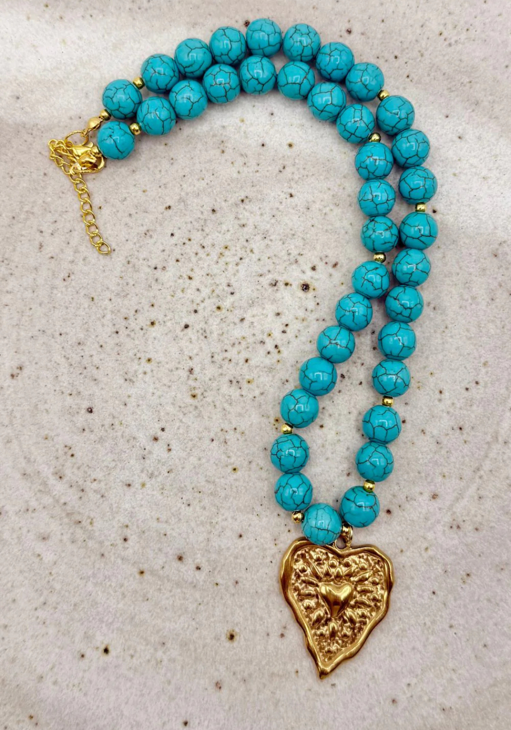 MOSK MELBOURNE CHUNKY HEART NECKLACE - TURQUOISE