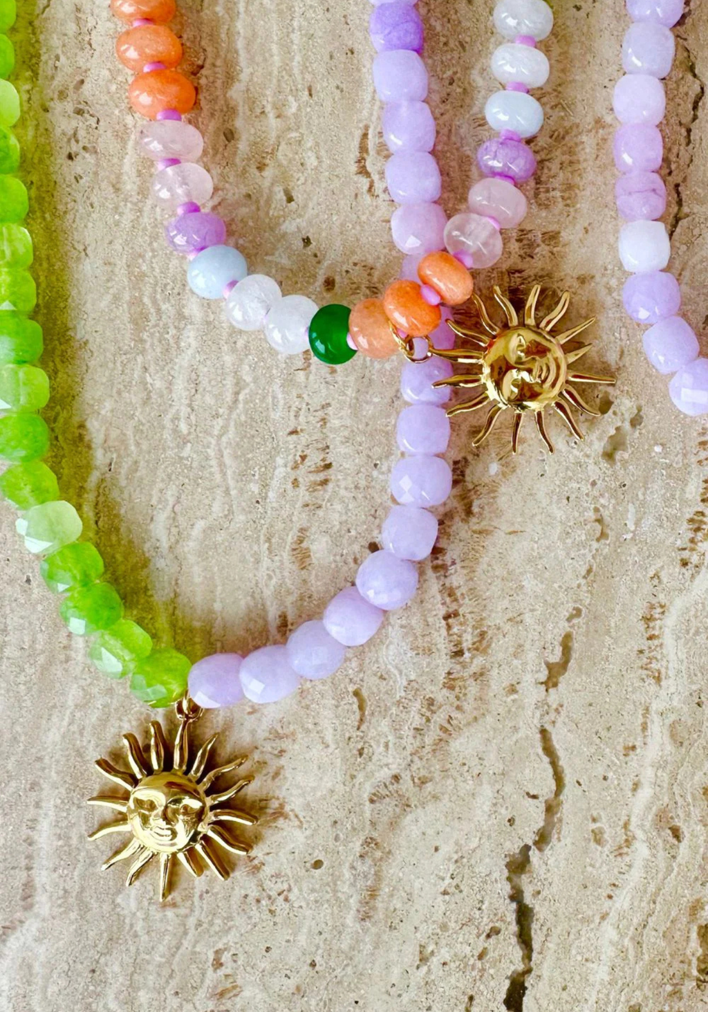 SUNNY MULTI GEM NECKLACE - PEACH & GREEN