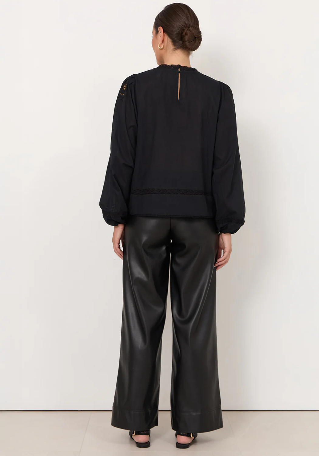 ADORNE LOU CUT OUT LACE TOP - BLACK