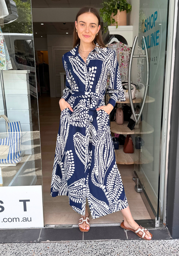 SKYLAR BUTTON THROUGH MAXI DRESS - NAVY PRINT