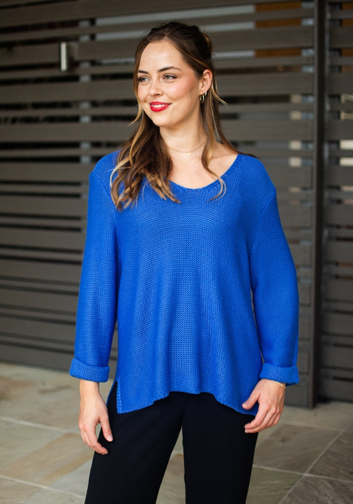 Load image into Gallery viewer, EDDISON COTTON ROLL SLEEVE KNIT - COBALT