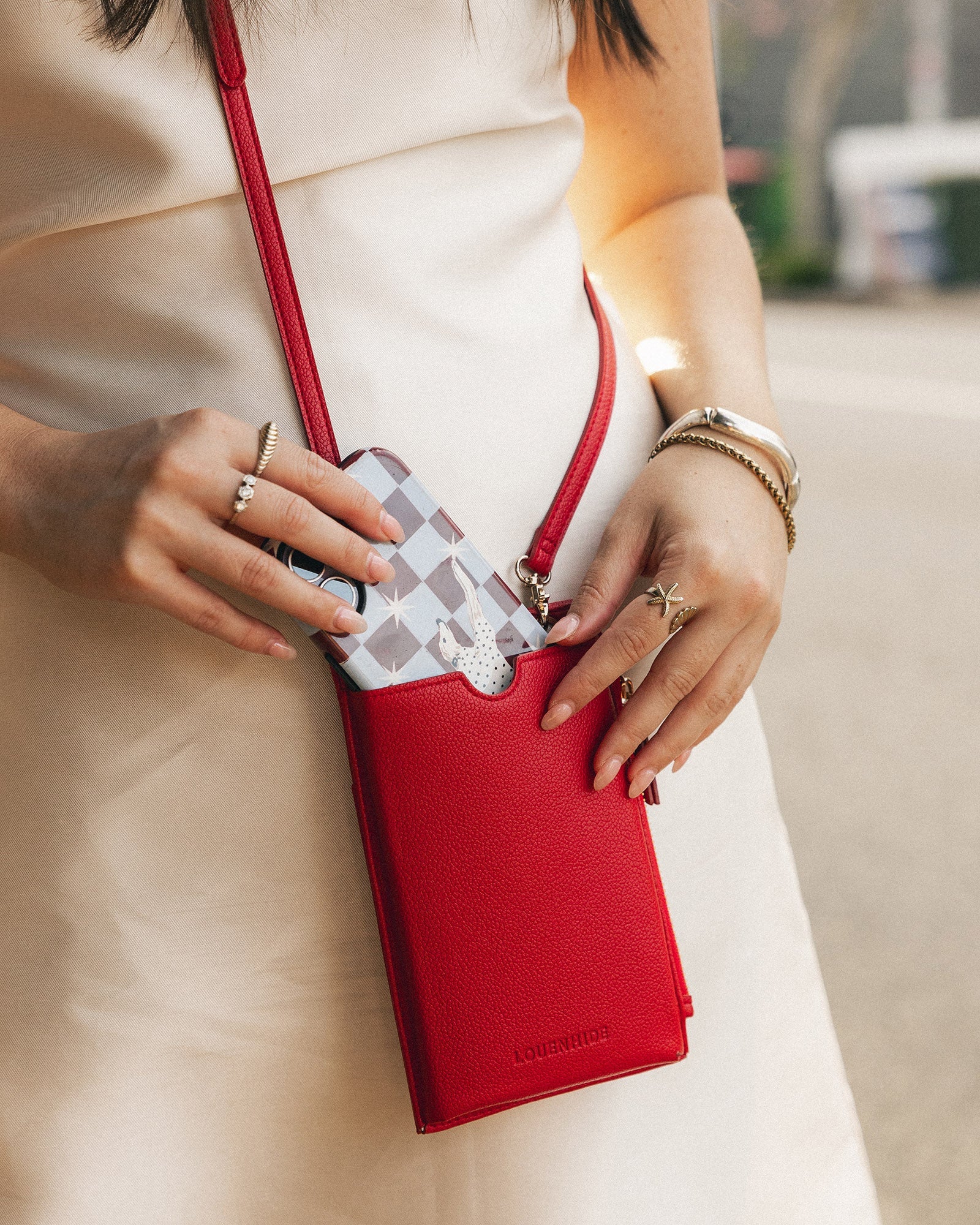 LOUENHIDE SUKI PHONE BAG -  RED