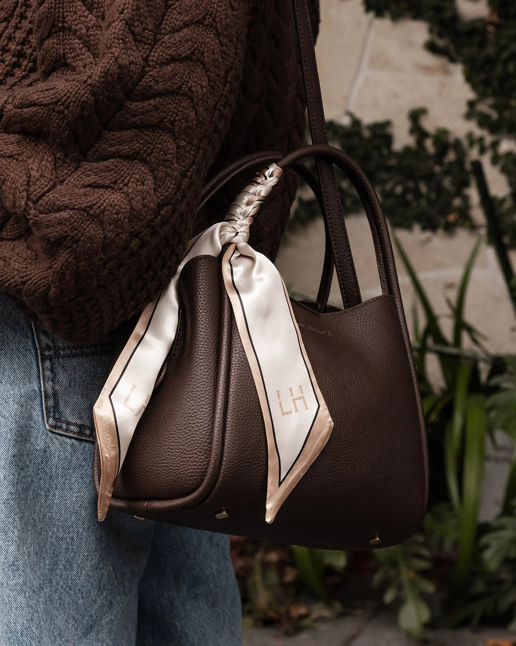 LOUENHIDE STEFFIE MINI TOTE BAG - CHOCOLATE