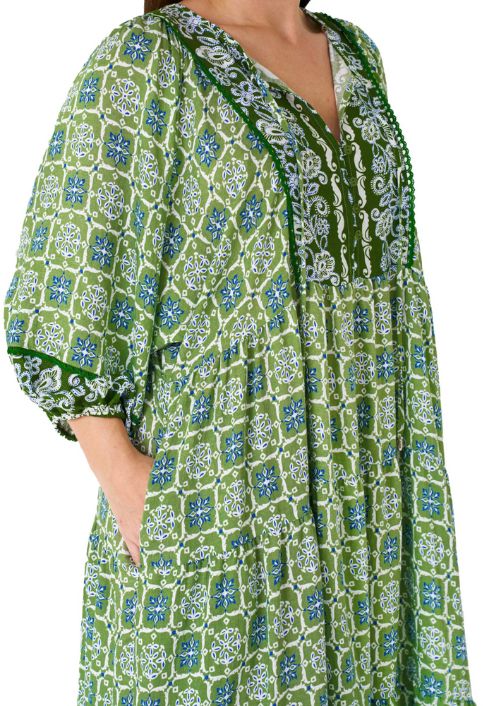 ARROYO BATWING MIDI DRESS - GREEN PRINT