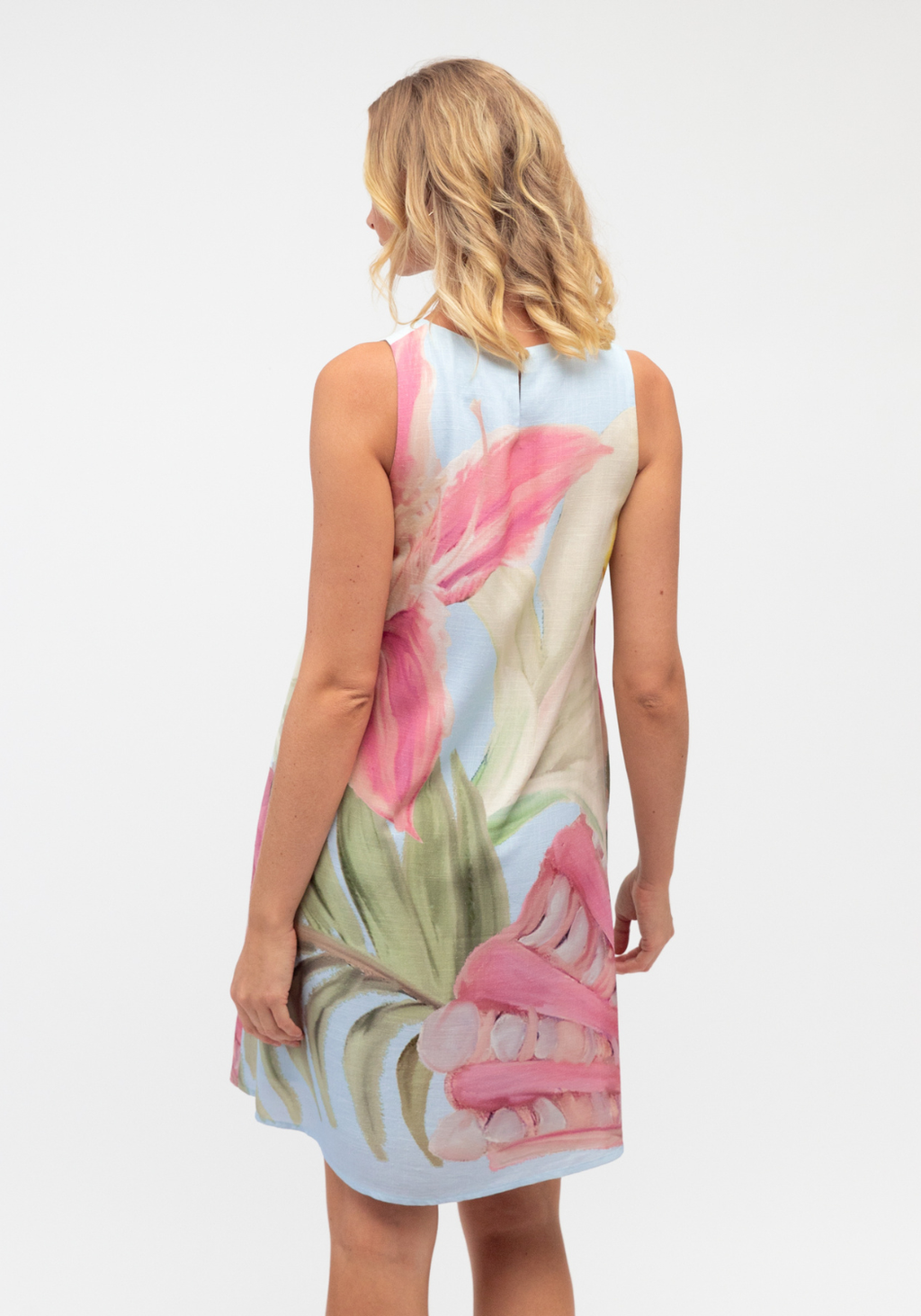 LIORA SHIFT DRESS - PASTEL FLORAL