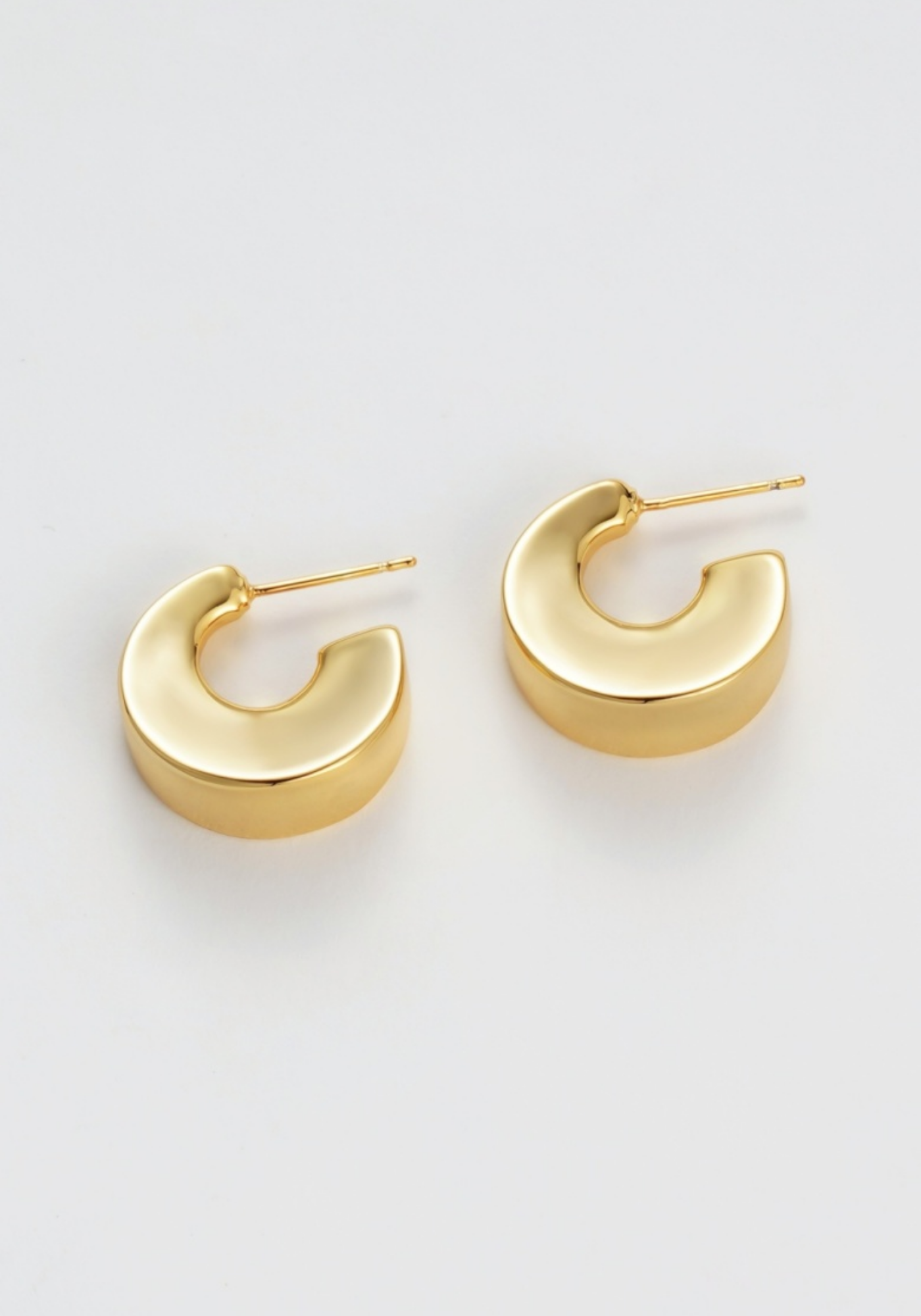 ZAFINO HARPER HOOP - GOLD