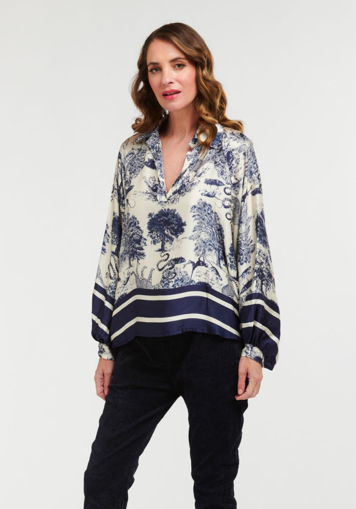 Load image into Gallery viewer, ORLA BLOUSE - BLUE PRINT