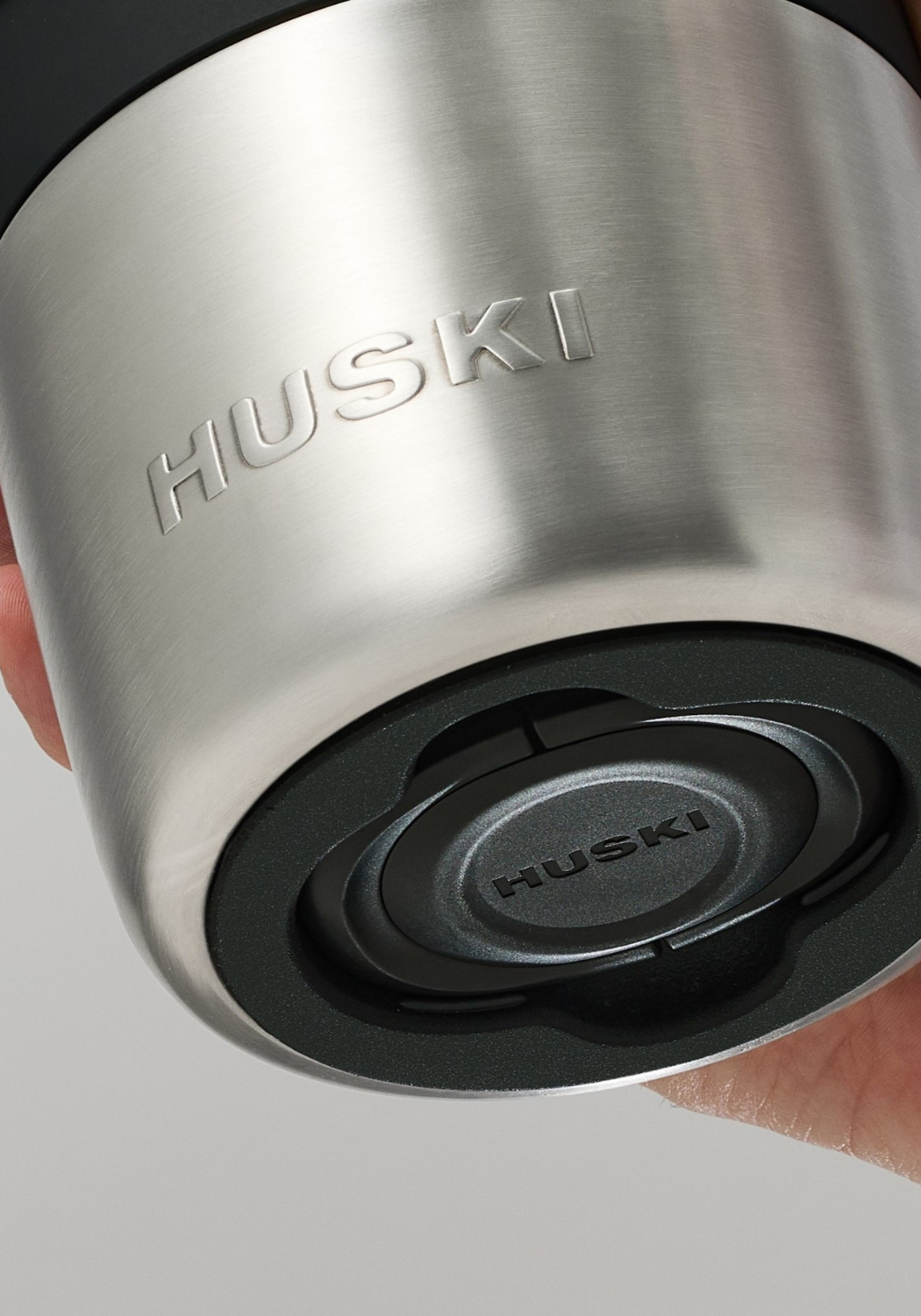 HUSKI CHAMPAGNE COOLER - CHAMPAGNE