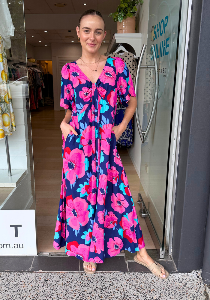 Load image into Gallery viewer, POPPY MAXI DRESS - NAVY PRINT