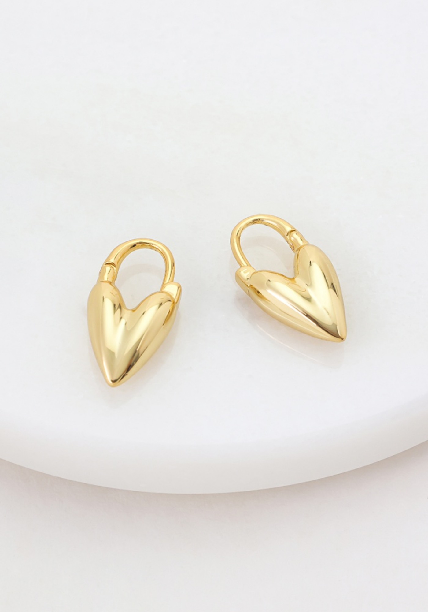ZAFINO JESS HEART HOOP - GOLD