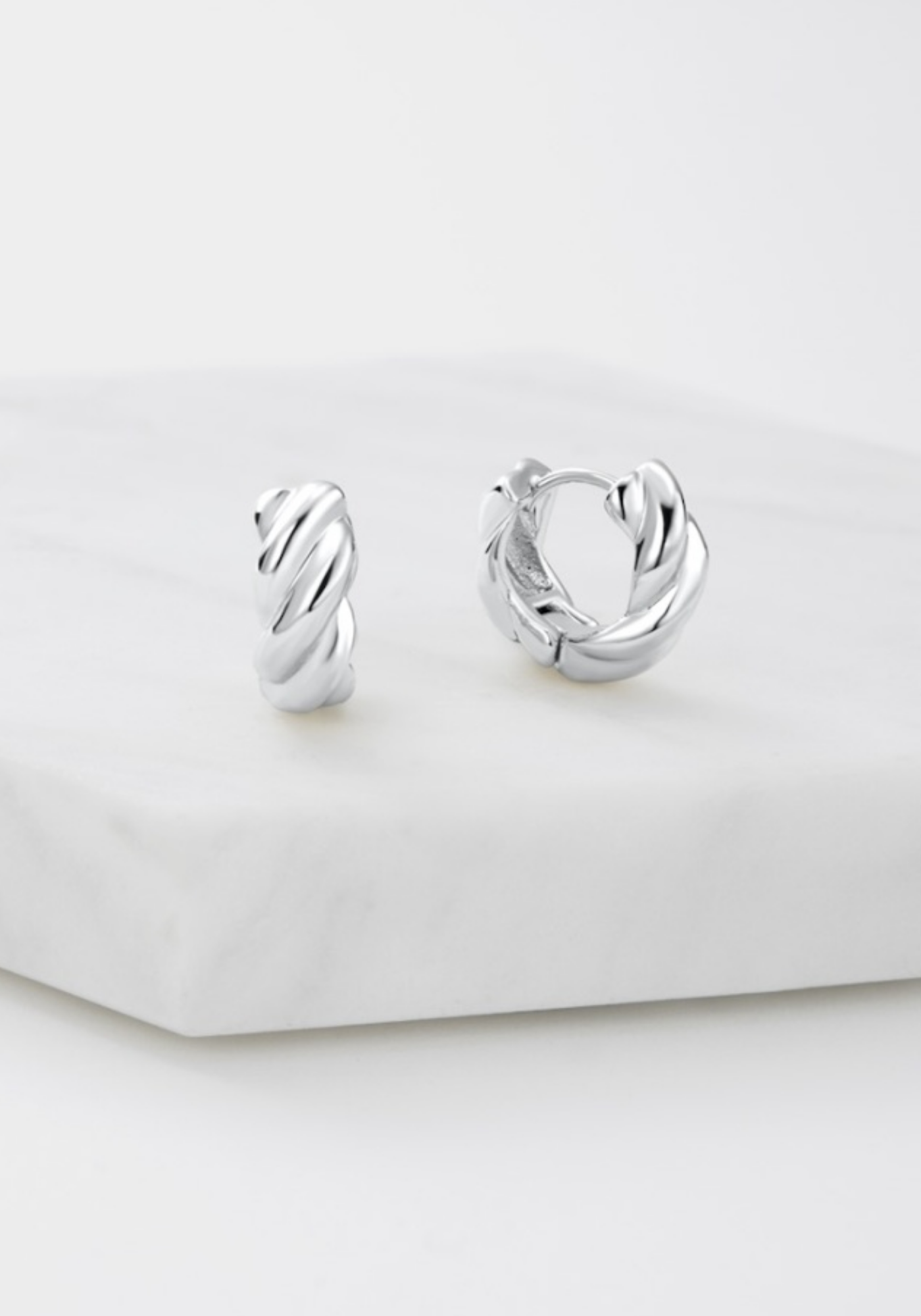 ZAFINO MAYA HOOP - SILVER