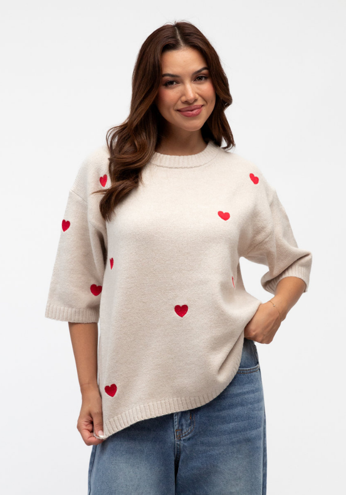 LOTTIE EMBROIDERED HEART KNIT - BEIGE