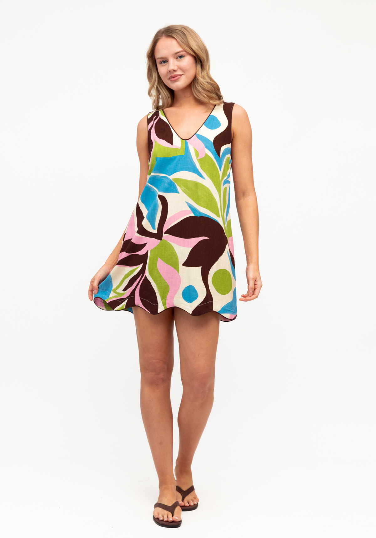 EDEN SCALLOPED HEM SHIFT DRESS - CHOCOLATE PRINT