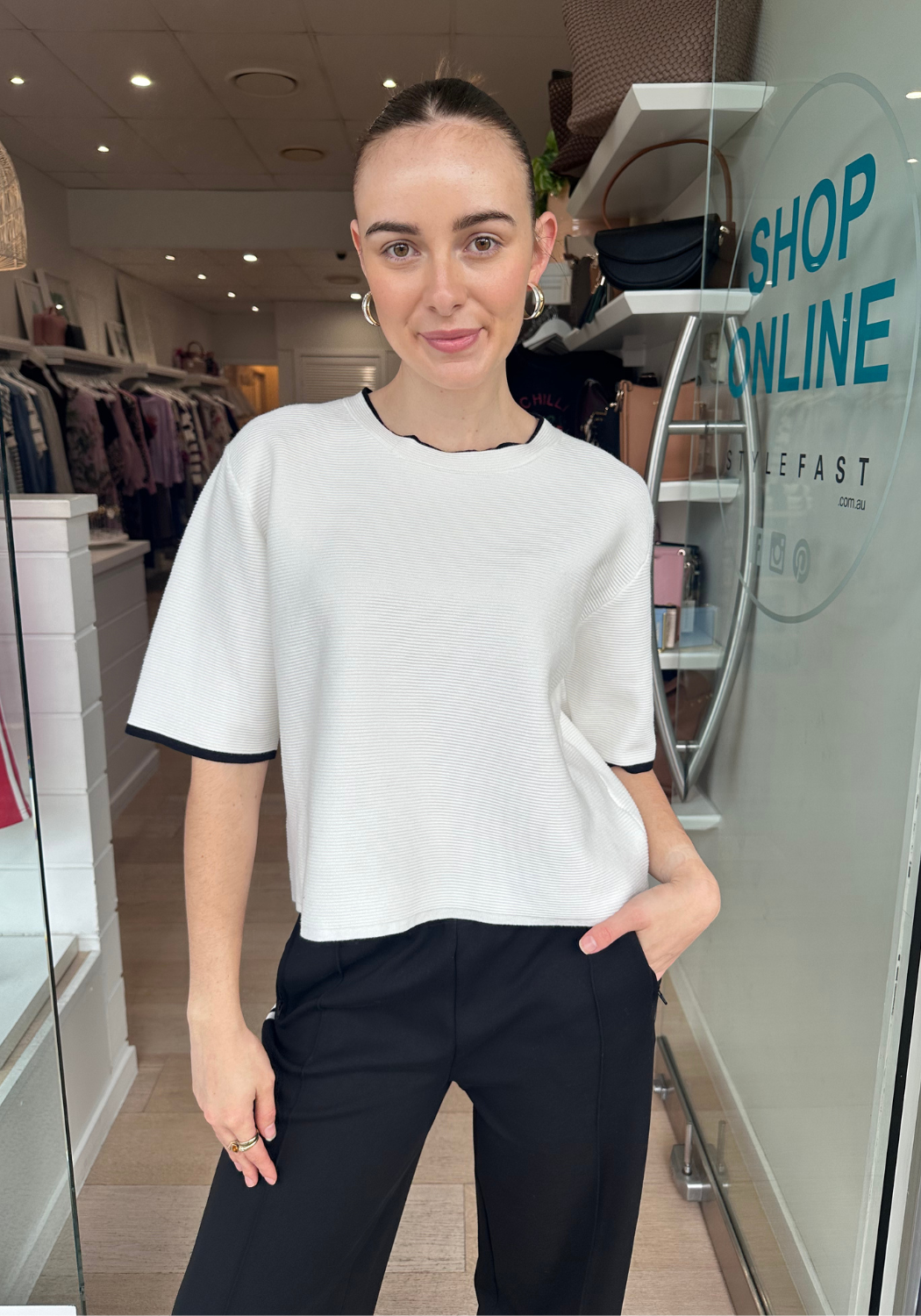 SOHO BOXY KNIT - WHITE