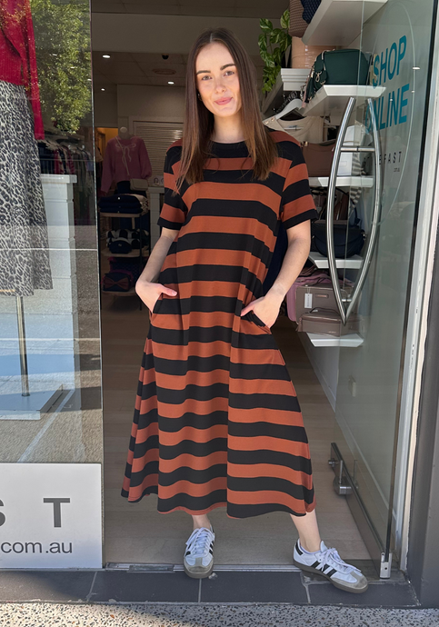 CARA SLIM COTTON JERSEY DRESS - TAN/BLACK STRIPE