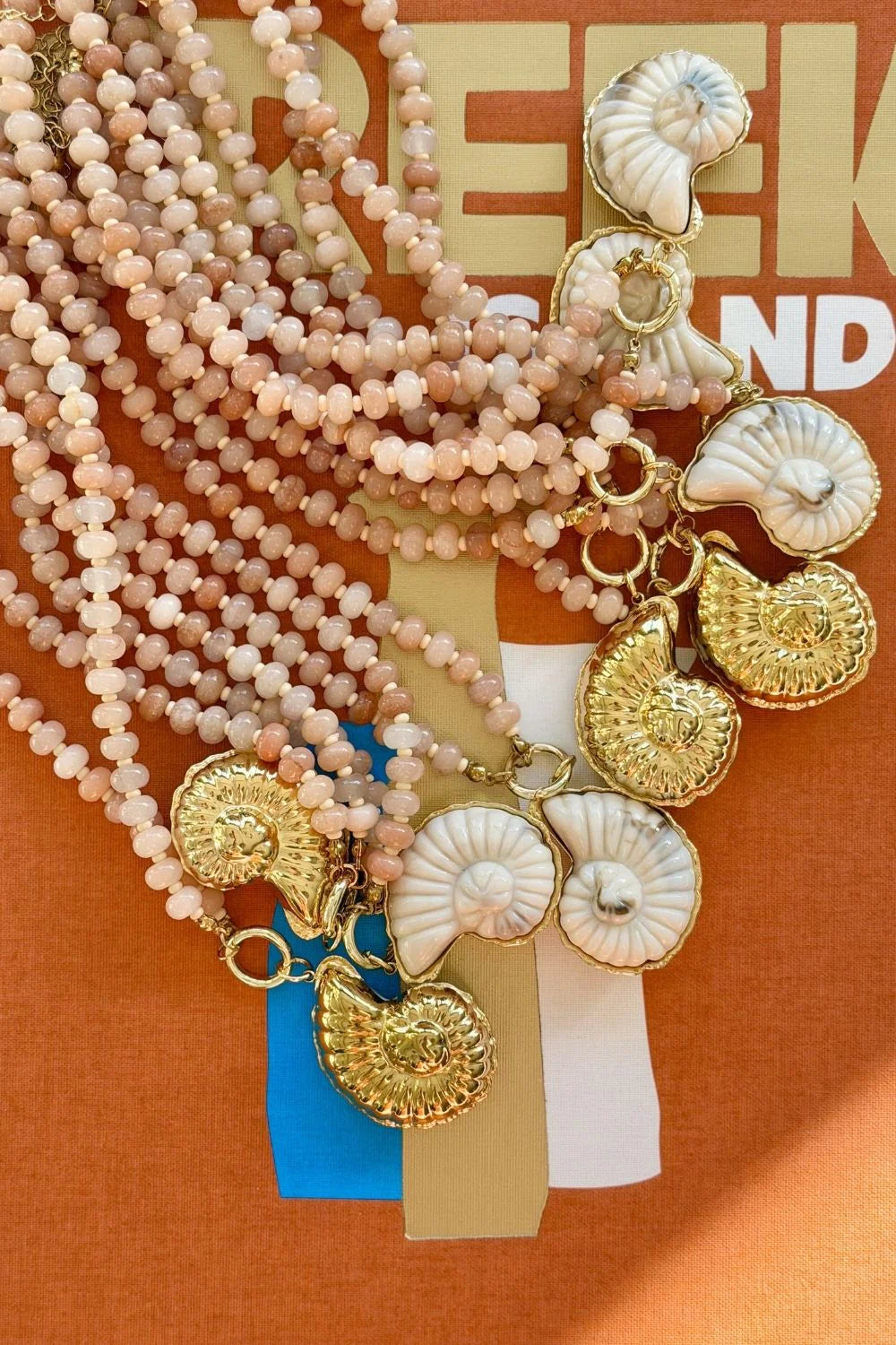 MOSK MELBOURNE ORE MARE NECKLACE - BEIGE