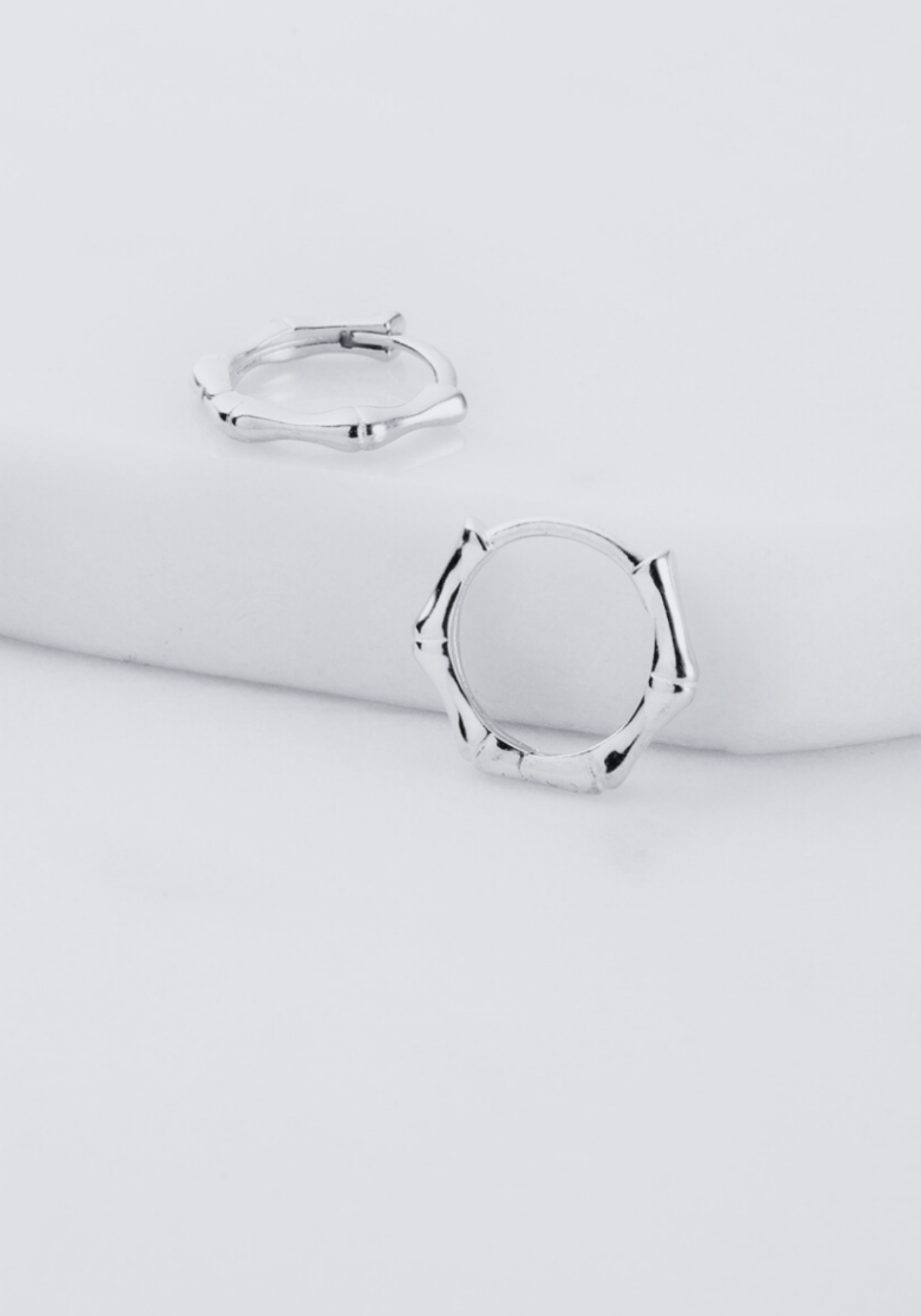 ZAFINO RYE HUGGIE - SILVER