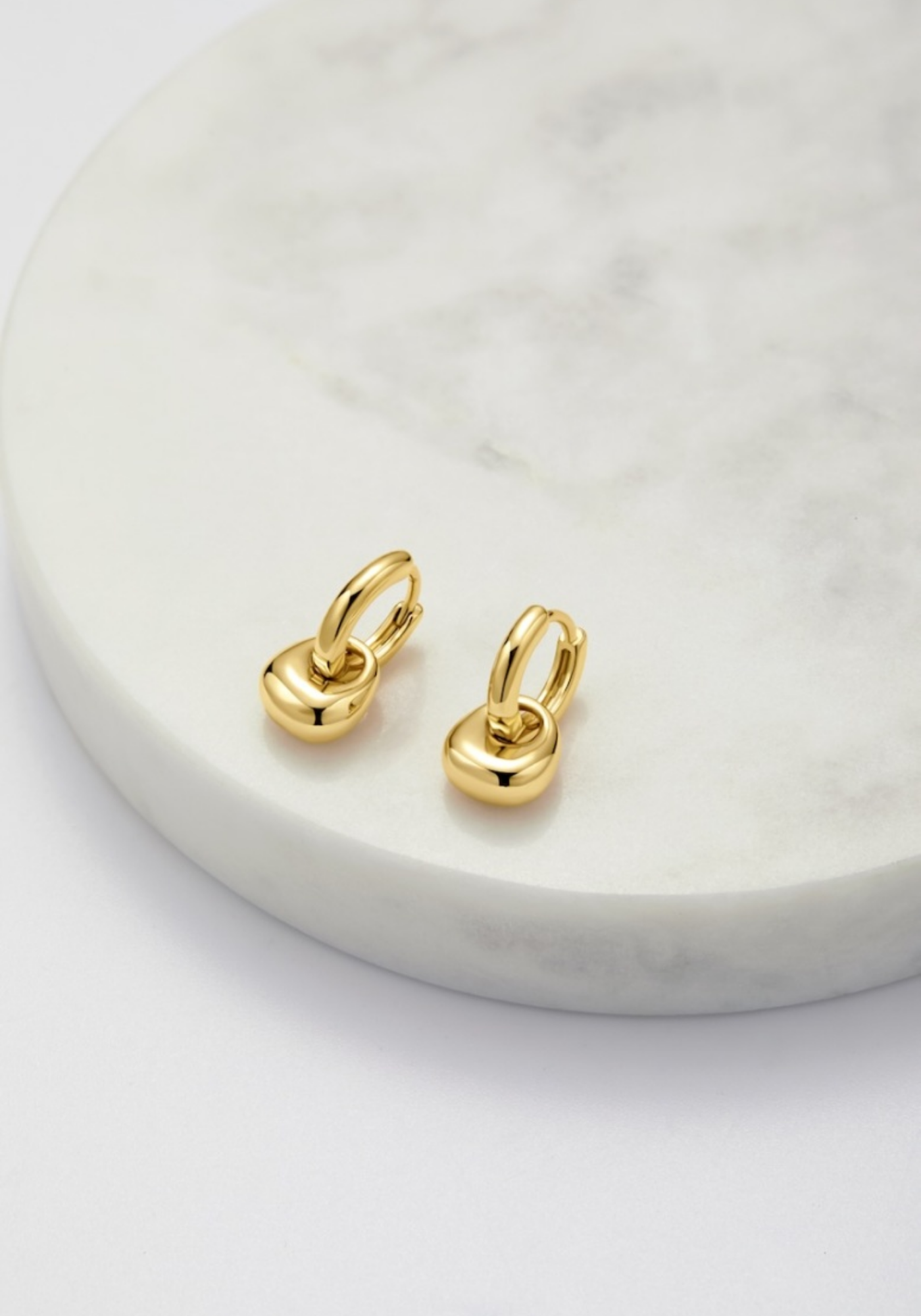 ZAFINO SADIE HOOP - GOLD