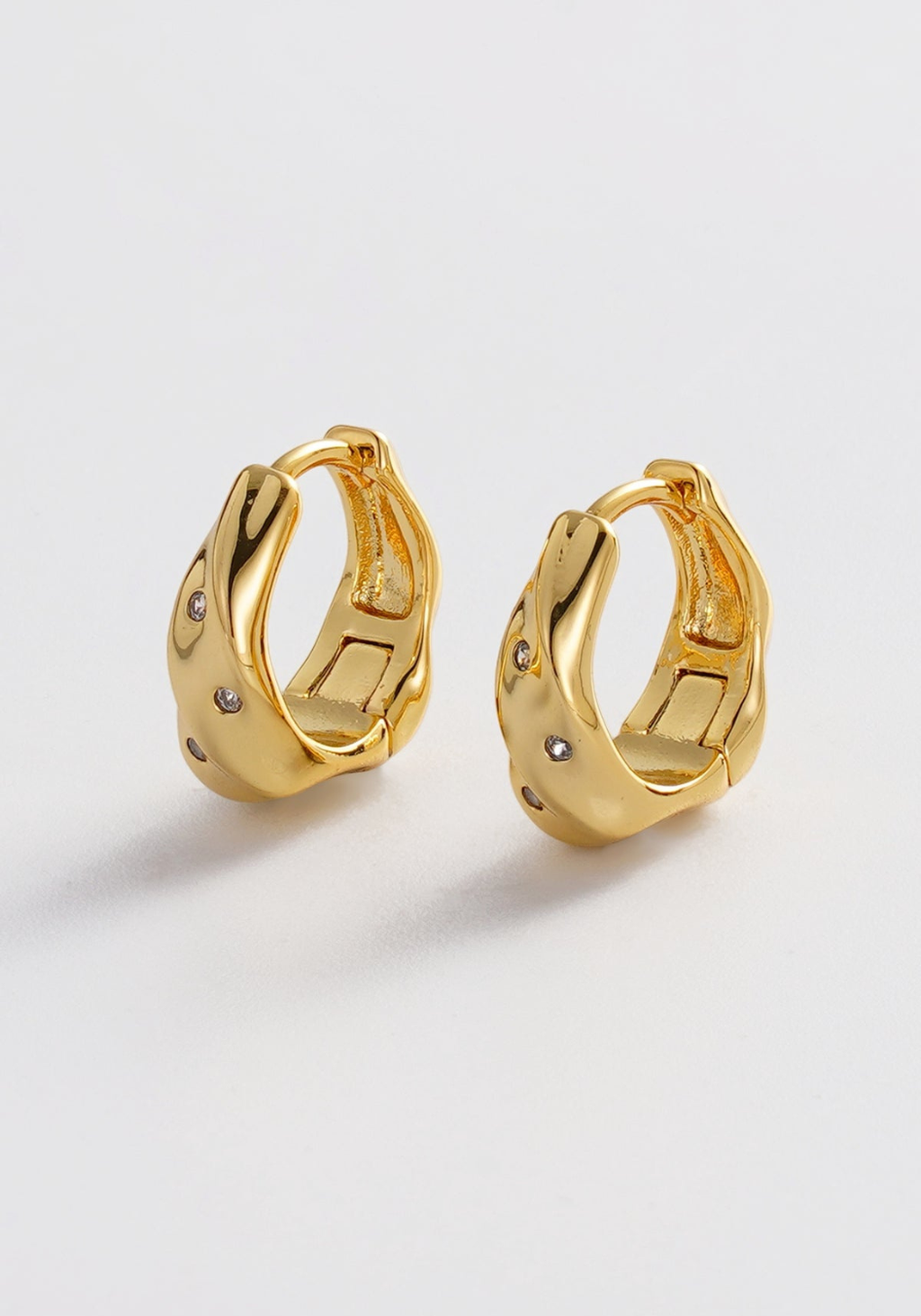 ZAFINO JUNE HOOP - GOLD