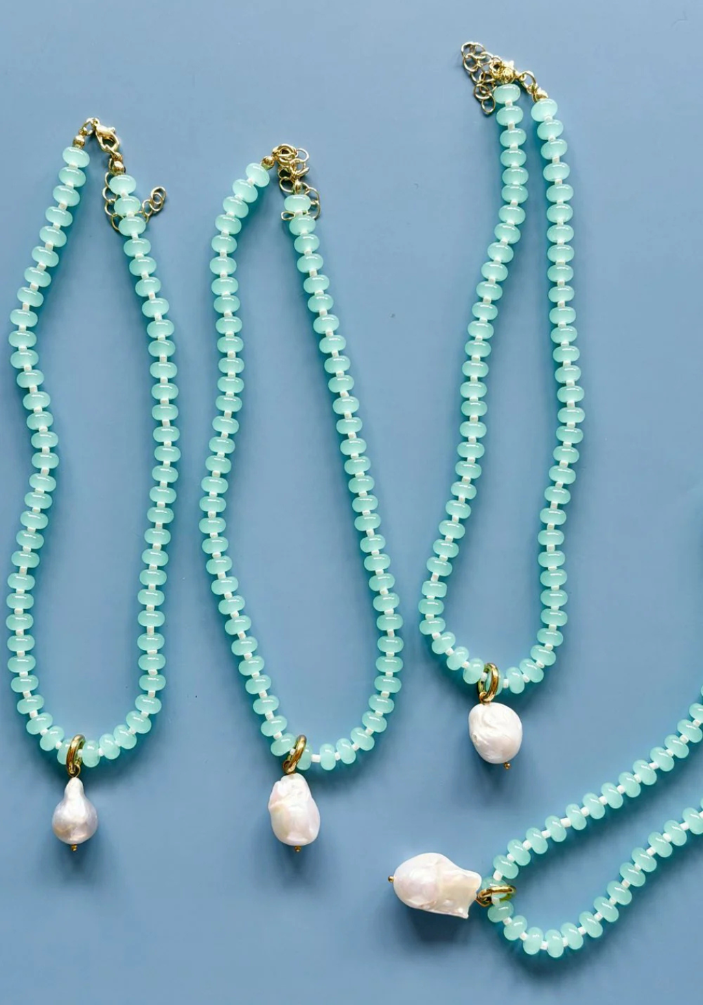 MOSK MELBOURNE PEARL PENDENT NECKLACE - JADE GREEN