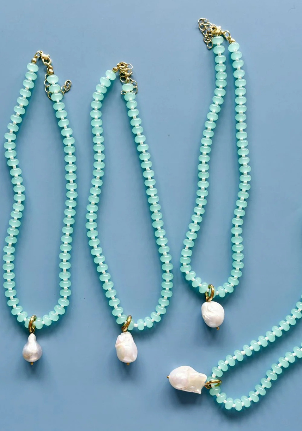 MOSK MELBOURNE PEARL PENDENT NECKLACE - JADE GREEN