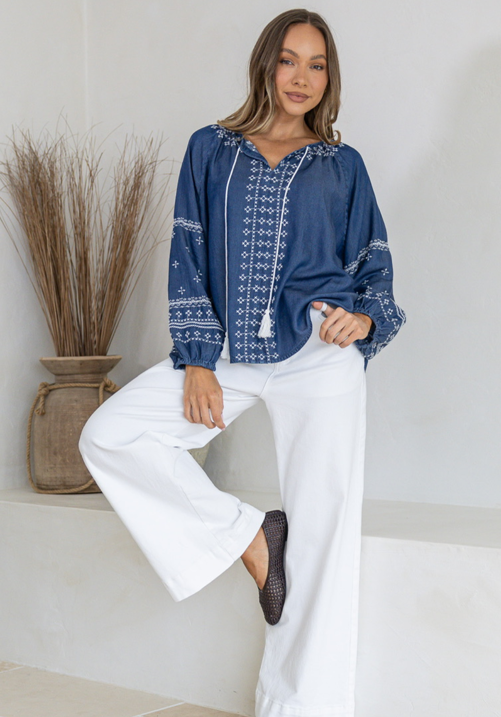 AMELIE EMBROIDERY BLOUSE - CHAMBRAY