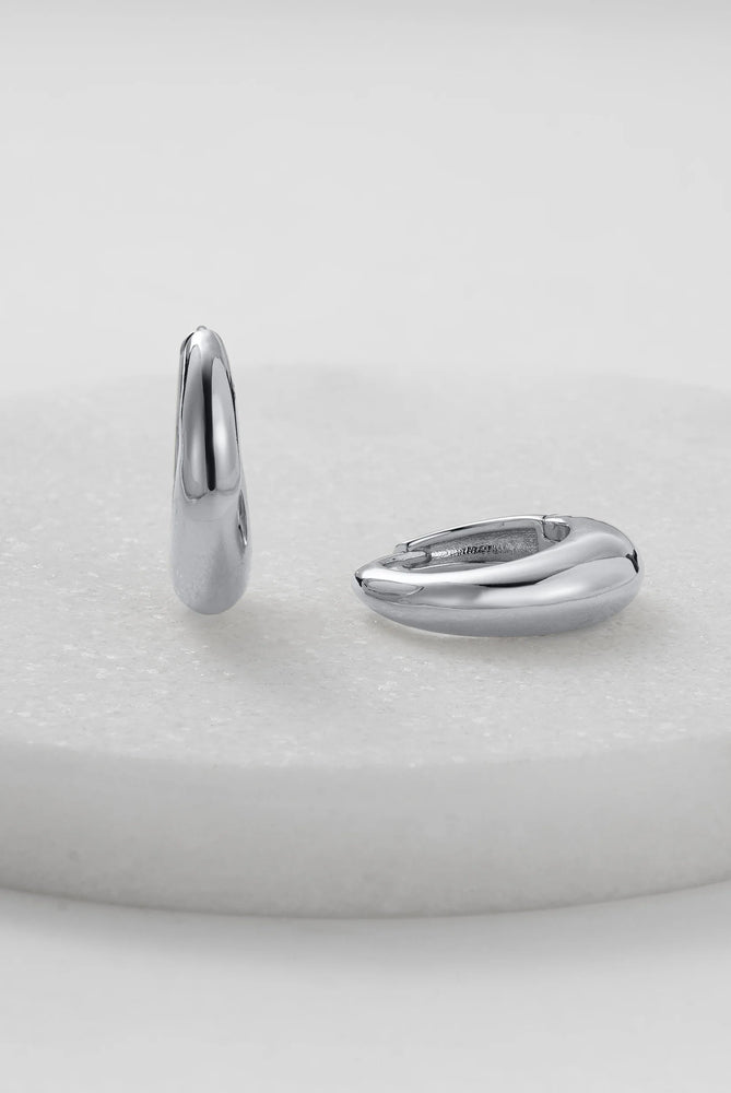 Load image into Gallery viewer, ZAFINO CLEO HOOP MEDIUM- SILVER