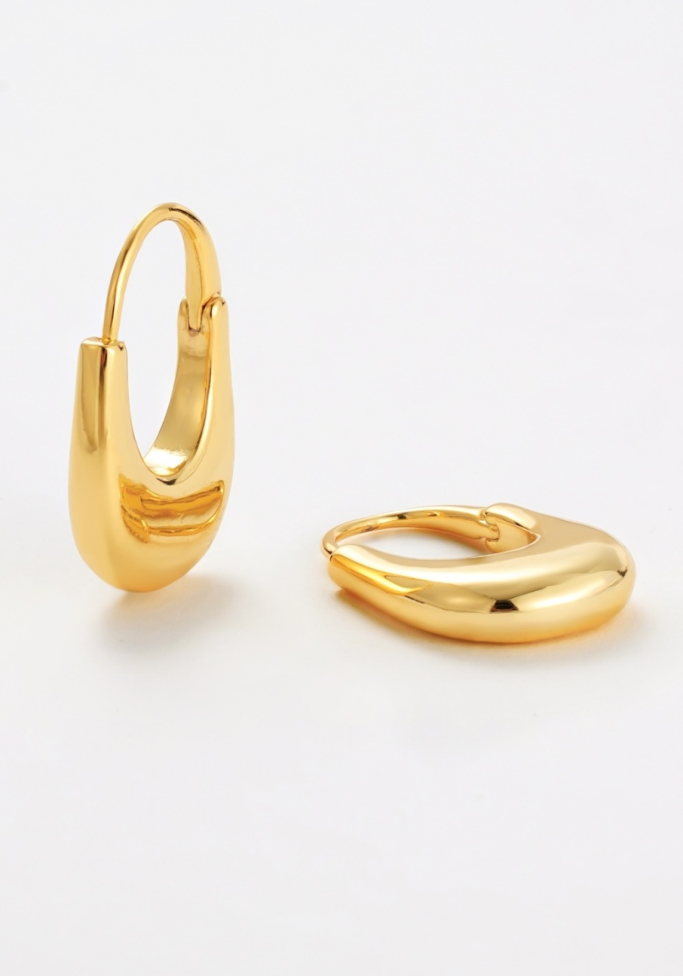 ZAFINO SIENNA HOOP - GOLD