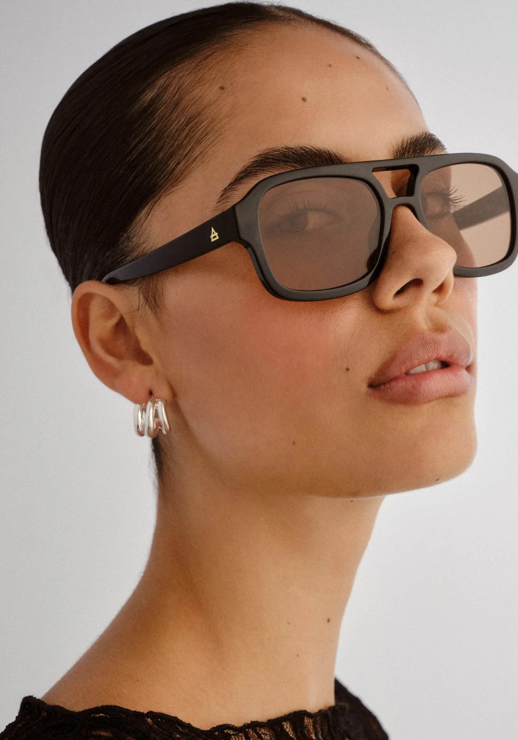 AIRE AQUARIUS SUNGLASSES - BLACK