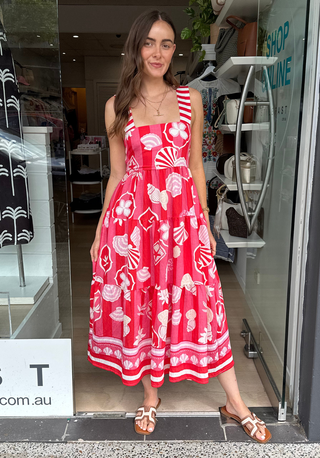 LEILANI SLEEVELESS TIERED MAXI DRESS - RED/PINK PRINT