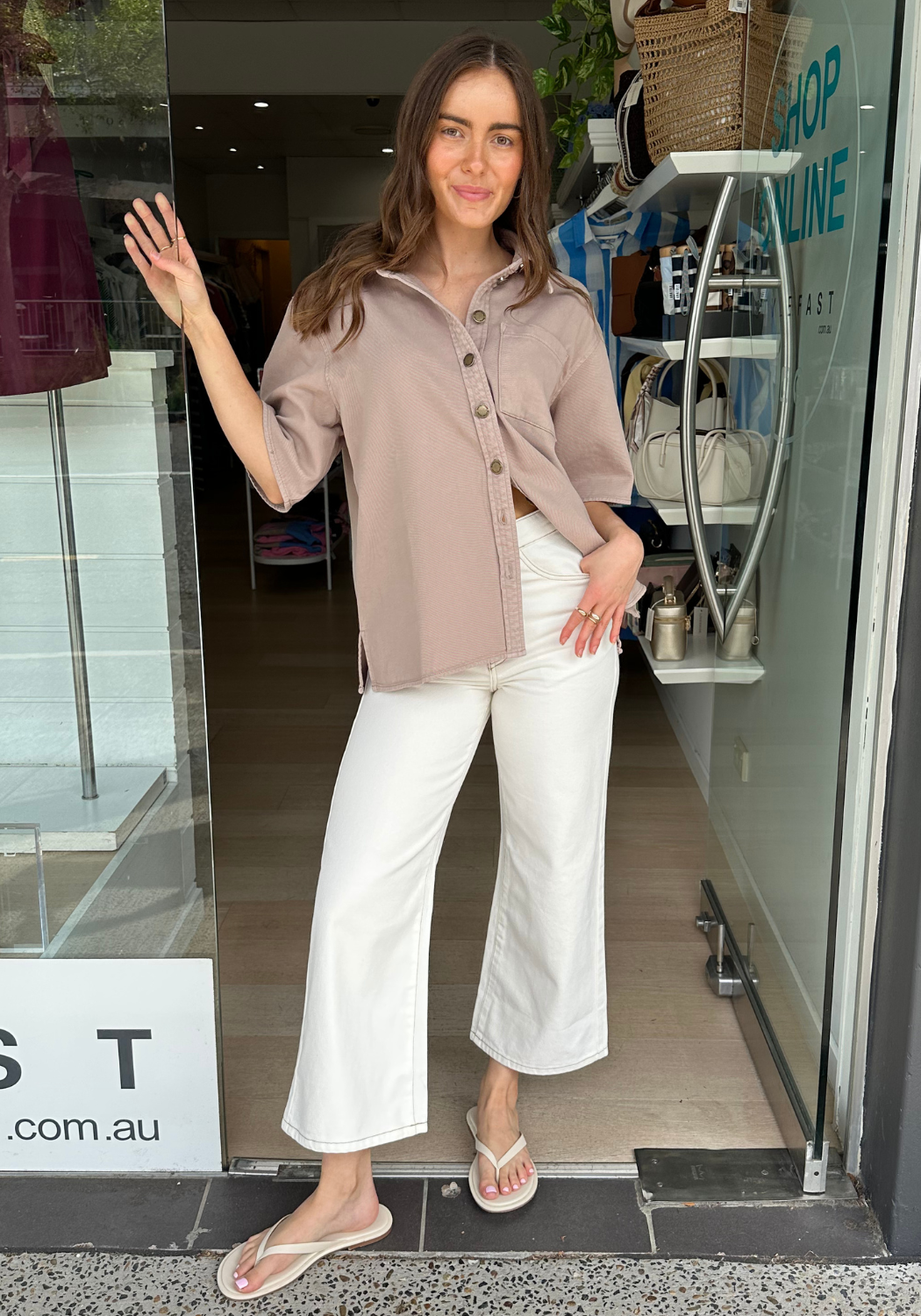 FEATHER + NOISE CASSIE CROPPED JEAN - CREAM