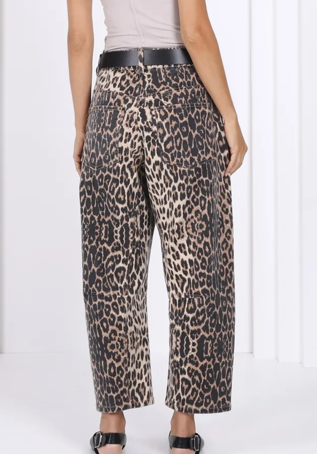 LEO DENIM BARREL JEANS - LEOPARD