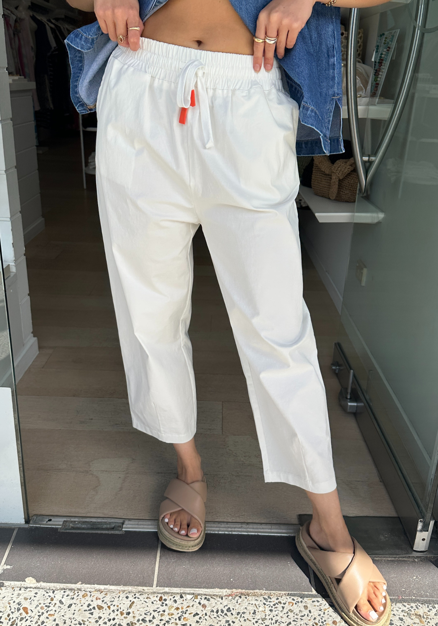 CHARLIE BARREL PANT - WHITE