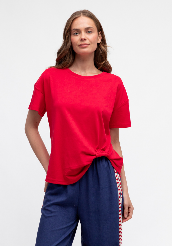 JESSIE EASY TUCK TEE - RED