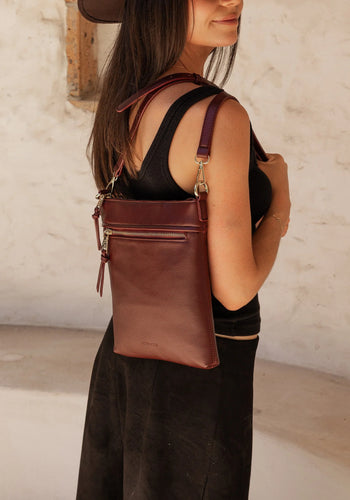 LOUENHIDE CRESSIDA CROSSBODY BAG - BUGUNDY