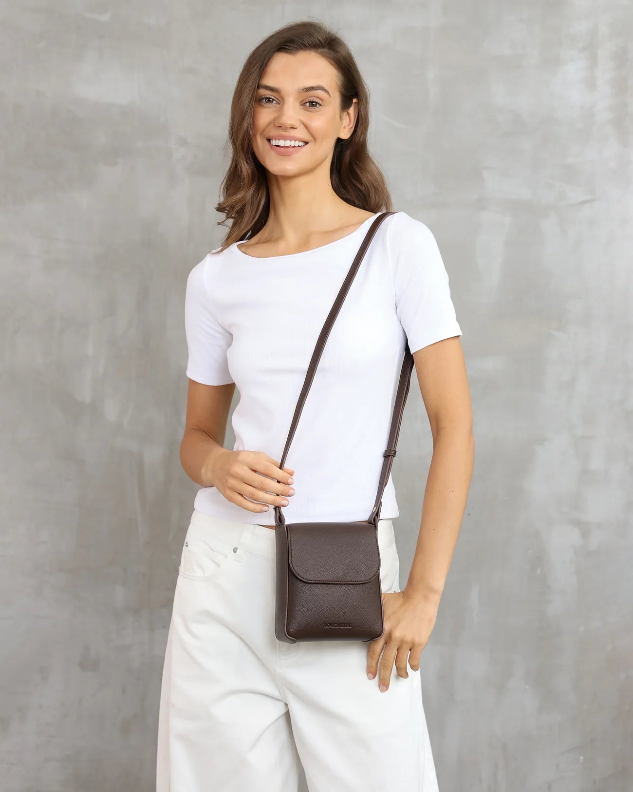 LOUENHIDE BESSIE CROSSBODY BAG - CHOCOLATE