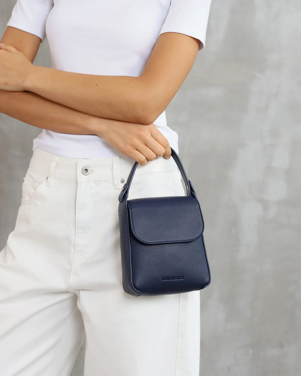 LOUENHIDE BESSIE CROSSBODY BAG - NAVY
