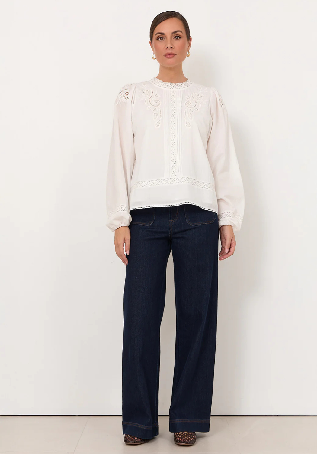 ADORNE LOU CUT OUT LACE TOP - WHITE