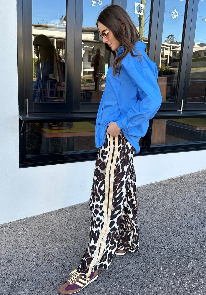 Load image into Gallery viewer, SADIE JOGGERS - DARK LEOPARD
