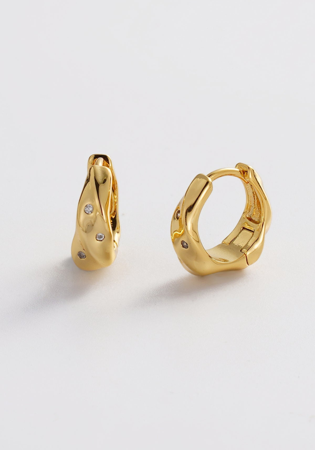 ZAFINO JUNE HOOP - GOLD