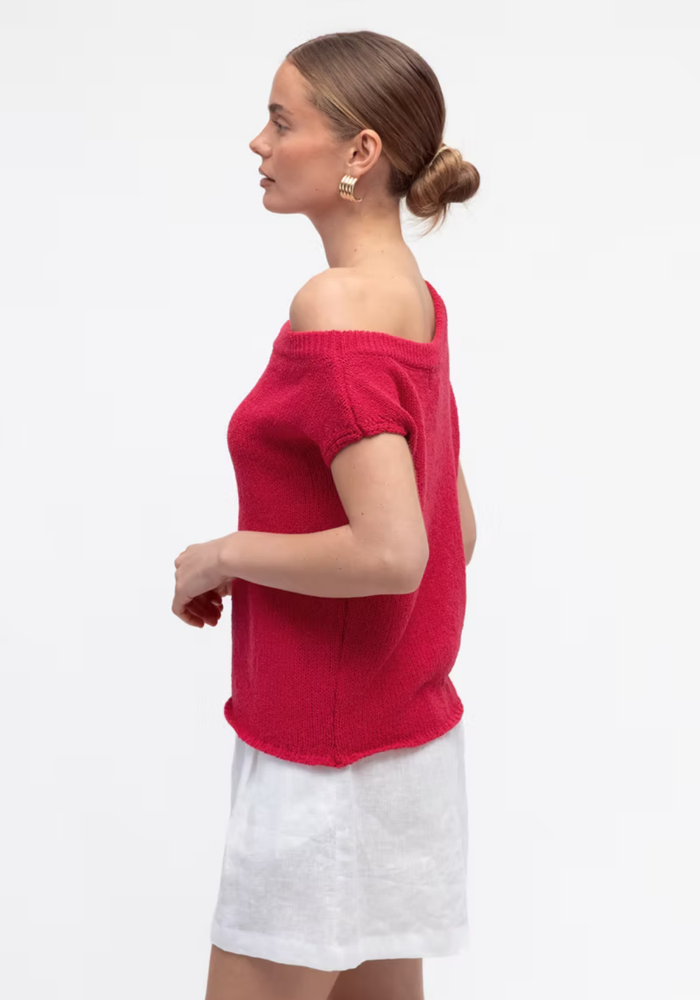 MADISON OFF THE SHOULDER KNIT TOP - RED