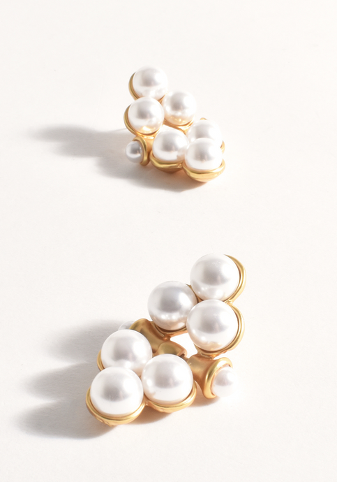 ADORNE FAUX PEARL SWING EARRINGS - GOLD