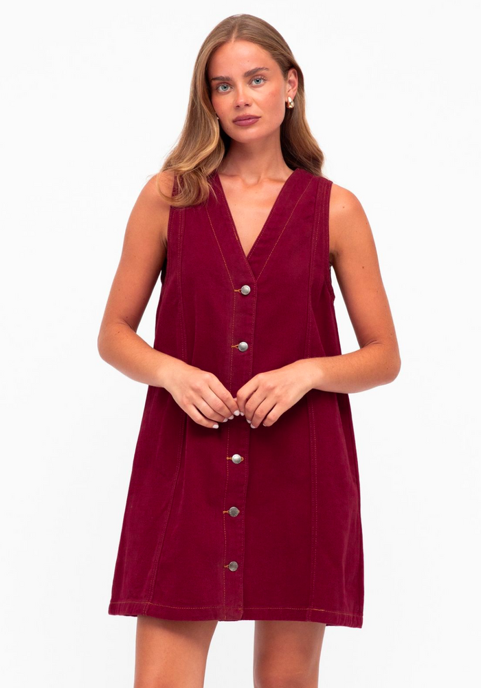 Load image into Gallery viewer, HALLIE SHIFT DRESS - MAROON