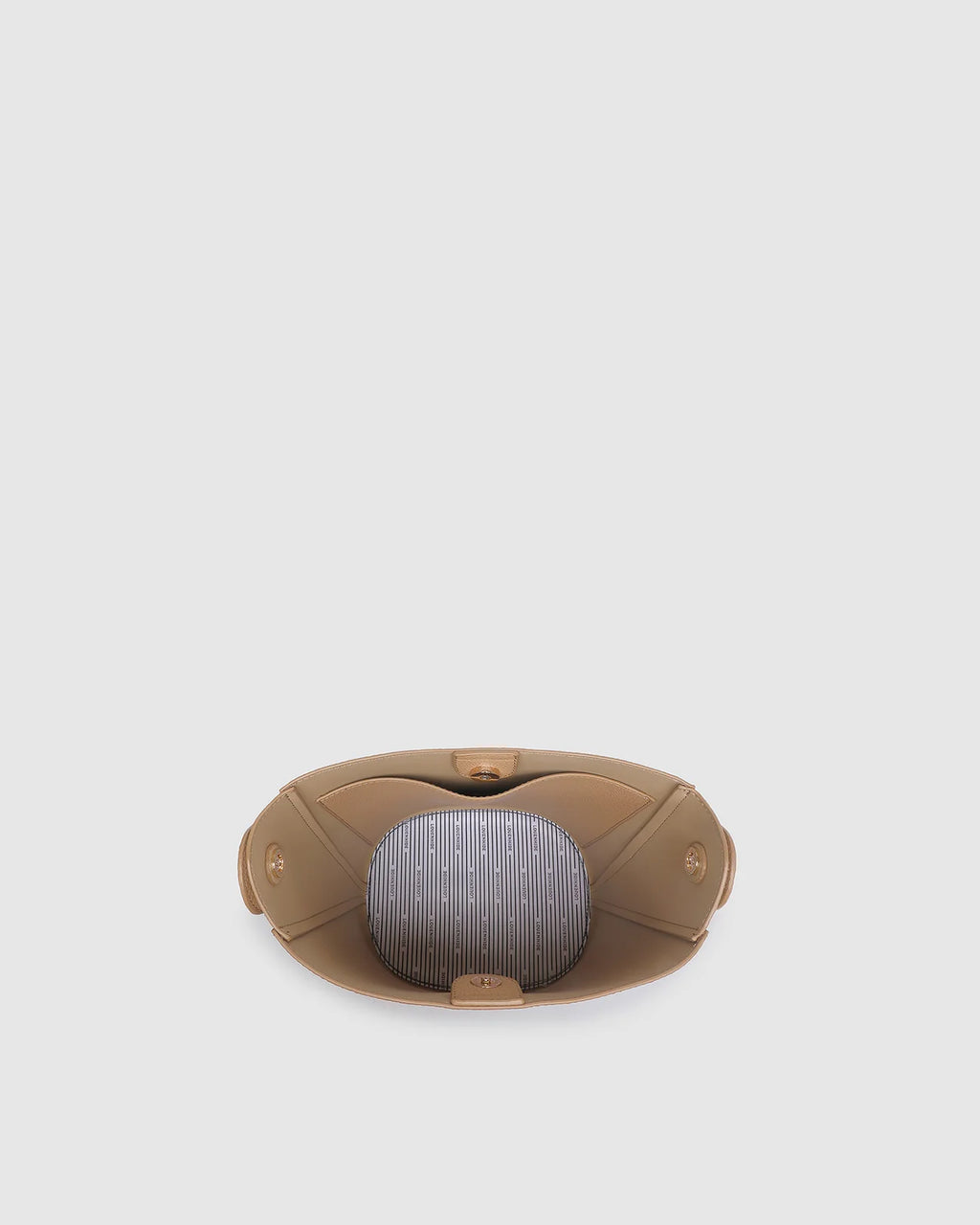 LOUENHIDE MIRANDA BUCKET BAG - CAMEL