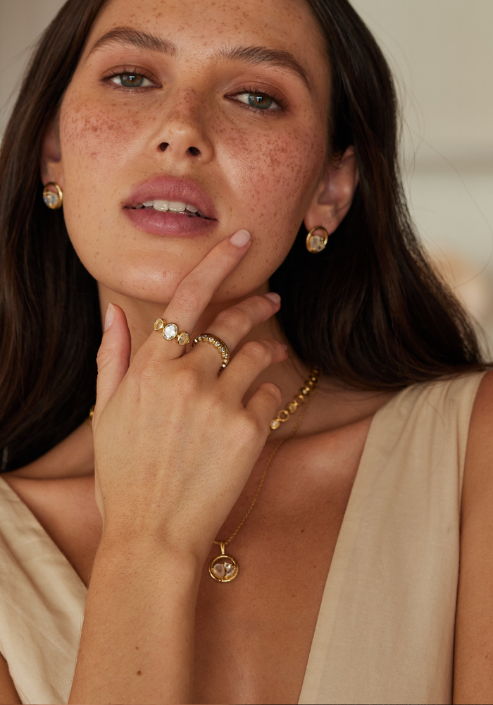 TONI MAY PIA STUDS - GOLD