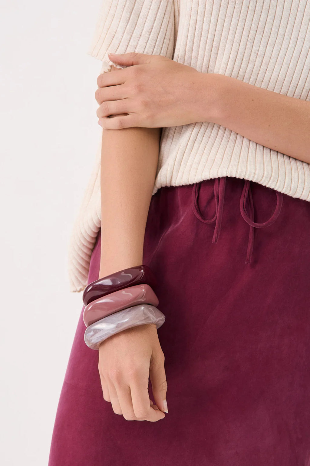 ADORNE RESIN STACKING BANGLE - GREY