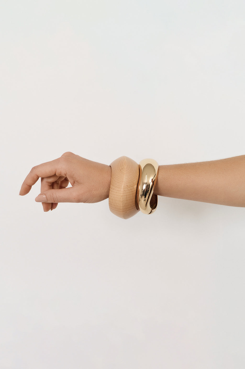 ADORNE CHUNKY TIMBER BANGLE - NATURAL