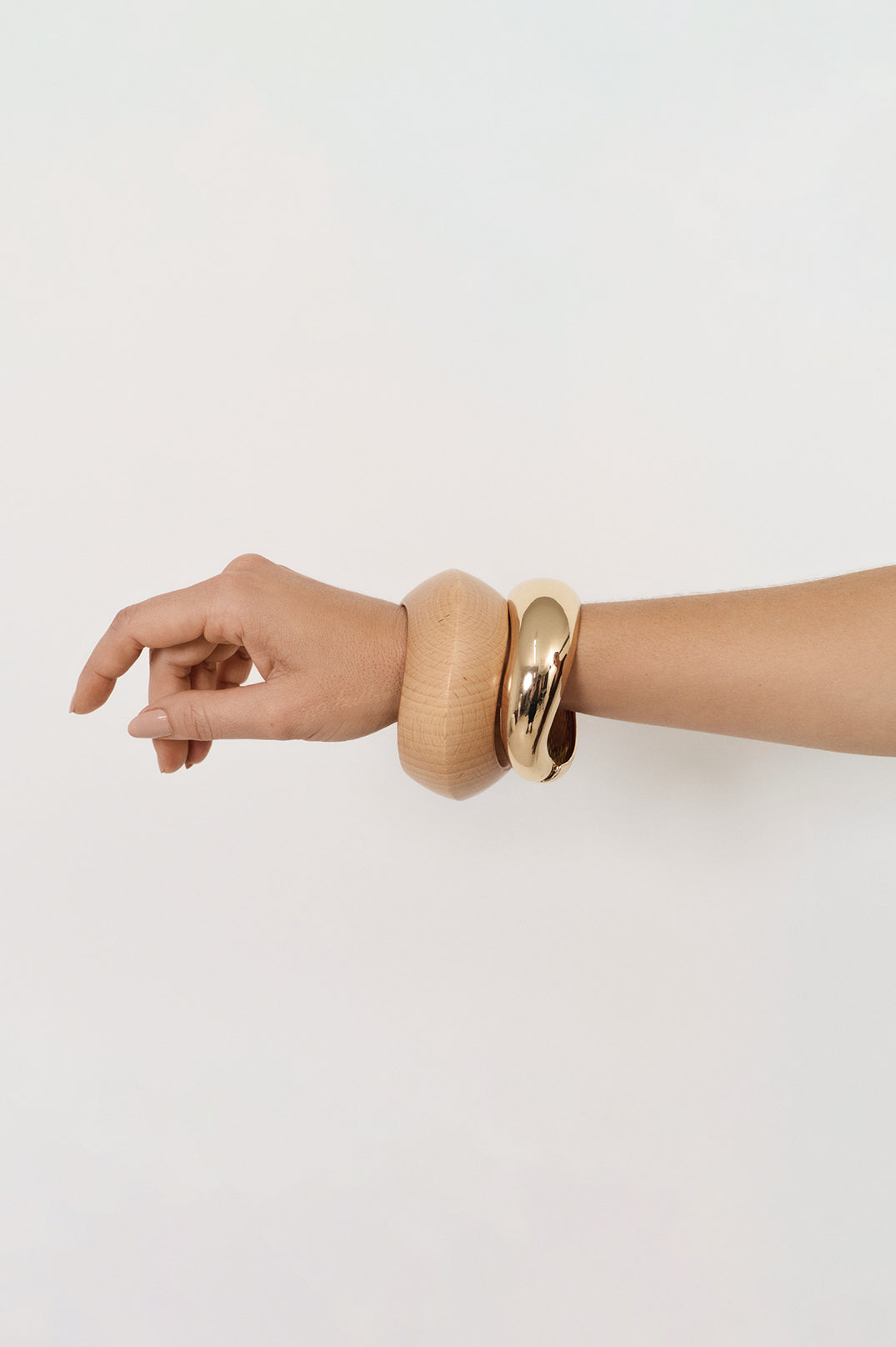 ADORNE CHUNKY TIMBER BANGLE - NATURAL